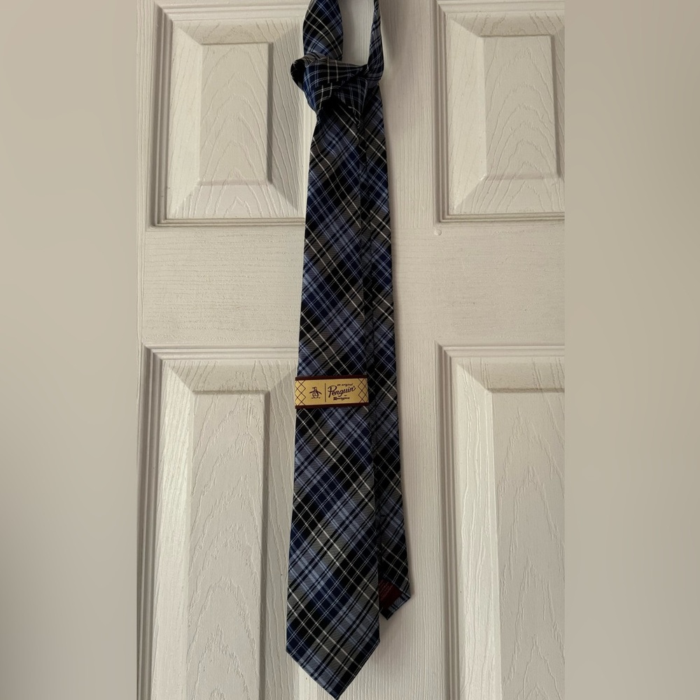 Original Penguin Men’s Tie
